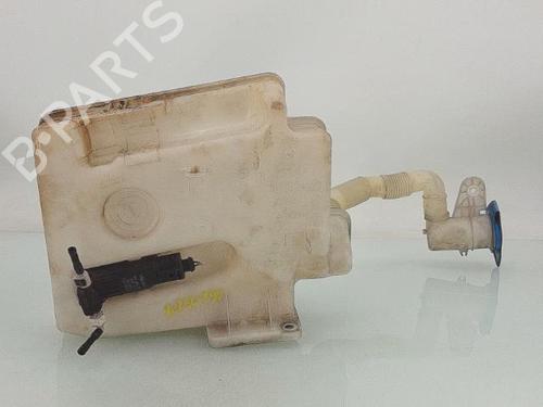 Windscreen washer tank VW GOLF VI (5K1) 2.0 TDI | BP29340682C113 