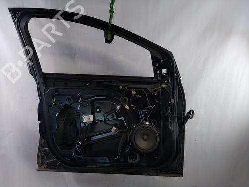 left-front-door-ford-focus-iii-2010-2011-2012-2013-2014-2015-2016-2017-2018-2019-2020-25356092 main image