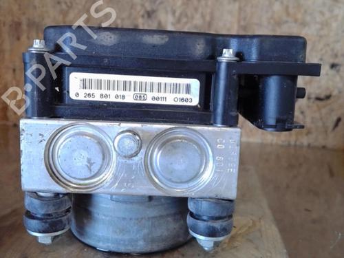 ABS Bremseaggregat DACIA SANDERO 1.4 (BS0C, BS0A, BS0G, BS1F, BS0E) (75 hp) 25364389