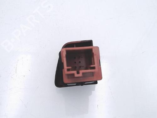 Used Warning switch PEUGEOT 5008 (0U_, 0E_) 1.6 HDi (112 hp) 25361089