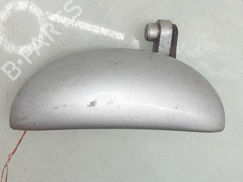 front-right-exterior-door-handle-peugeot-107-pm_-pn_-2005-2006-2007-2008-2009-2010-2011-2012-2013-2014-2015-2016-31084000 main image