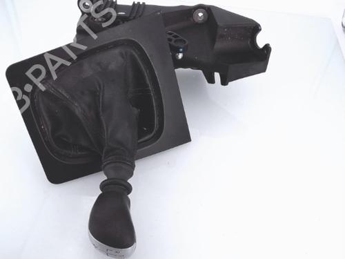 Used Gear lever Gear lever RENAULT KOLEOS I (HY_) 2.0 dCi (HY0K) (150 hp) 25369934 25369934