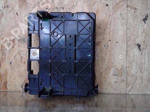 Used Fuse box Fuse box CITROËN C5 I (DC_) 2.0 HDi (DCRHZB, DCRHZE) (109 hp) 25373722 25373722