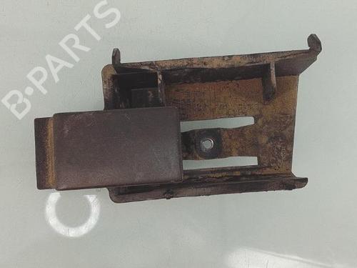 Used Front left interior door handle RENAULT RAPID Box Body/MPV (F40_, G40_) 1.4 (F40D) (79 hp) 26892477