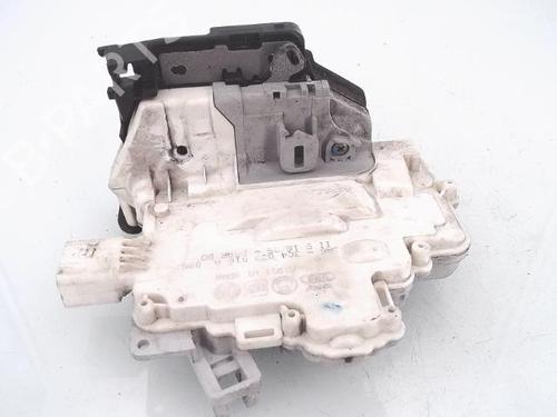 Rear right lock VW PASSAT B6 (3C2) 1.9 TDI | BP25354582C99 