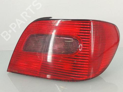 Used Right taillight CITROËN XSARA (N1) 2.0 HDi 90 (90 hp) 25352367