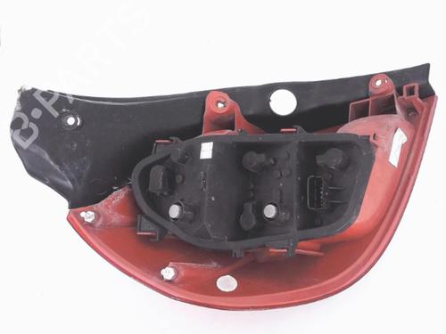 Used Right taillight RENAULT CLIO III (BR0/1, CR0/1) 1.5 dCi (BR17, CR17) (86 hp) 25369691