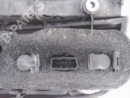 Used Right taillight NISSAN MICRA III (K12) 1.2 16V (80 hp) 25361386