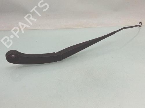 Used Front windshield wiper arm Front windshield wiper arm 36905842 36905842