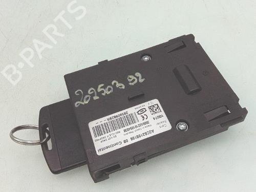 card-reader-renault-megane-iii-hatchback-bz01_-b3_-2008-33724746 main image