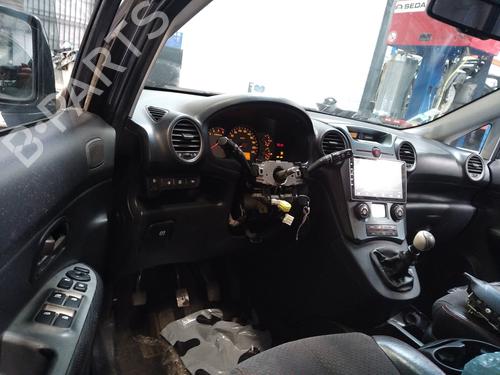 Middle console KIA CARENS III MPV (UN) 2.0 CRDi 140 | BP25370687I22 - Image 6