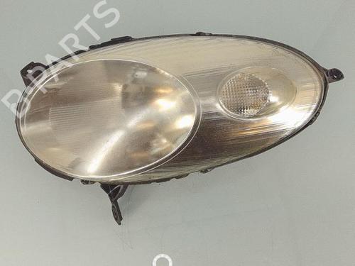 Used Left headlight NISSAN MICRA III (K12) 1.5 dCi (65 hp) 25367906