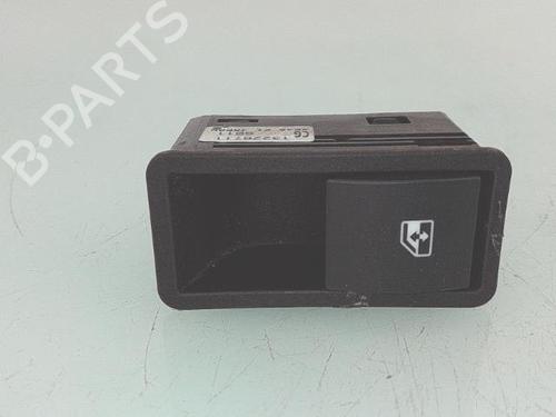 BP30172183I28 main image