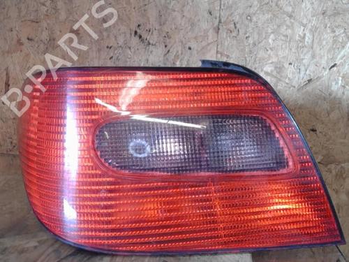 Achterlicht links CITROËN XSARA (N1) 1.9 D (70 hp) 25362212
