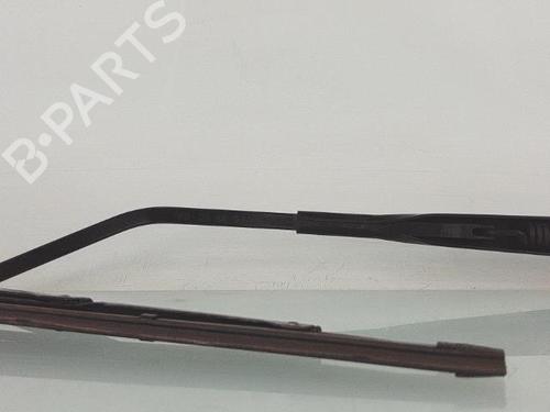 Used Front windshield wiper arm Front windshield wiper arm 26583916 26583916