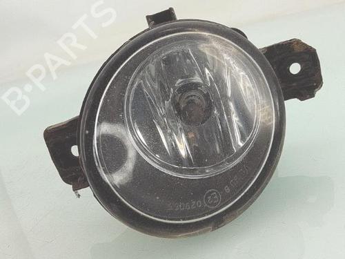 Used Right front fog light RENAULT CLIO III (BR0/1, CR0/1) 1.5 dCi (BR17, CR17) (86 hp) 30610931