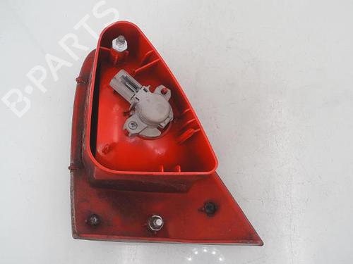 Used Left tailgate light Left tailgate light ALFA ROMEO 147 (937_) 1.9 JTD (937.AXD1A, 937.BXD1A, 937.AXV1A, 937.BXB1A,... (115 hp) 25360153 25360153