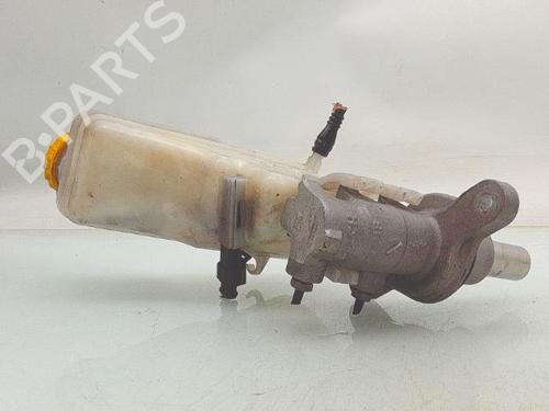 Used Brake master cylinder Brake master cylinder FIAT 500L (351_, 352_) 0.9 (199LYC1B) (105 hp) 40032930 40032930