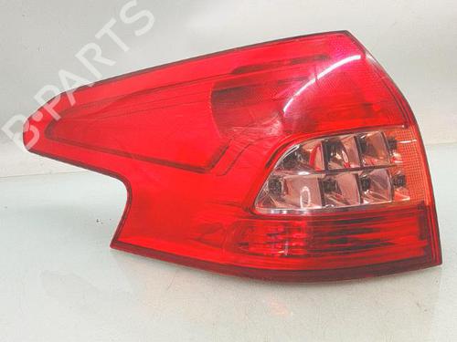 left-taillight-citroen-c5-iii-break-rw_-2008-2009-2010-2011-2012-2013-2014-2015-2016-2017-40032924 main image