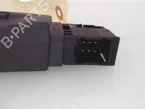 Used Switch Switch RENAULT LAGUNA II Grandtour (KG0/1_) 1.9 dCi (KG0G) (120 hp) 25349868 25349868
