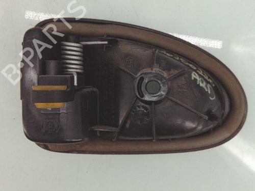Used Rear right interior door handle Rear right interior door handle RENAULT CLIO II (BB_, CB_) 1.4 16V (B/CB0P, BB13) (98 hp) 29012383 29012383