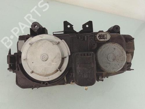 Used Right headlight Right headlight RENAULT SAFRANE II (B54_) 2.2 dT (B54G) (113 hp) 27637003 27637003