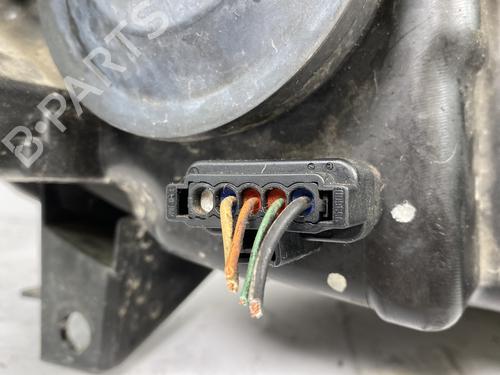 Left headlight RENAULT SCÉNIC II (JM0/1_) 1.9 dCi (JM0G, JM12, JM1G, JM2C) | BP25363717C28 - Image 2