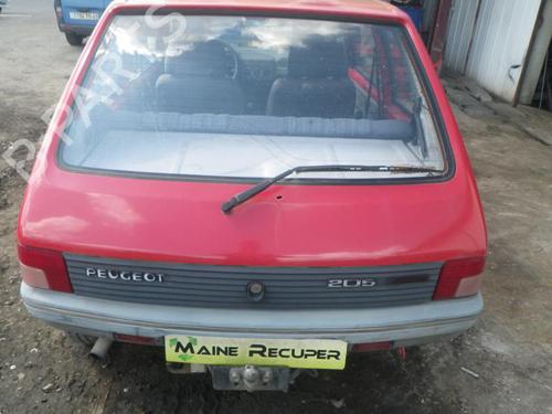 Left mirror PEUGEOT 205 II (20A/C) 1.7 Diesel | BP27220317C26 