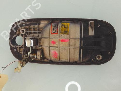 front-right-exterior-door-handle-hyundai-trajet-fo-1999-2000-2001-2002-2003-2004-2005-2006-2007-2008-25359851 main image