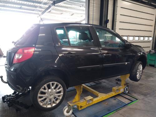 Right taillight RENAULT CLIO III (BR0/1, CR0/1) 1.5 dCi (BR17, CR17) | BP30577959C35 