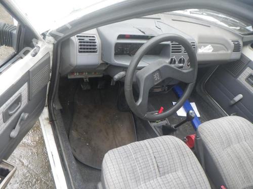 Left mirror PEUGEOT 205 II (20A/C) 1.7 Diesel | BP25369611C26