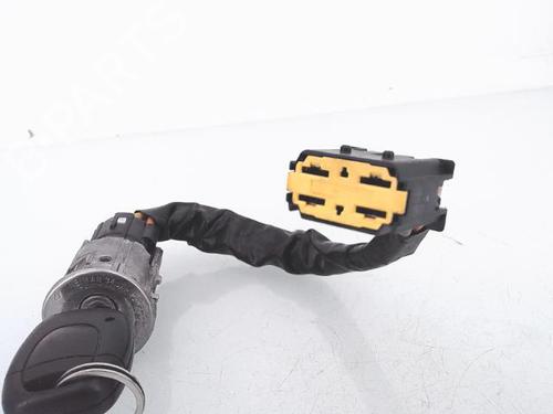 Used Ignition barrel Ignition barrel RENAULT CLIO II (BB_, CB_) 1.2 (BB0A, BB0F, BB10, BB1K, BB28, BB2D, BB2H, CB0A,... (58 hp) 25353034 25353034