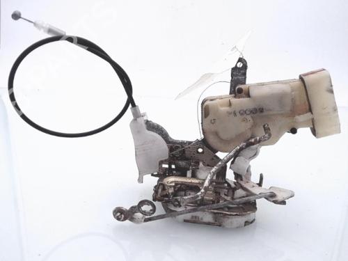 Używane Zamek drzwi przednich prawych TOYOTA YARIS (_P1_) 1.0 (SCP10_, SCP10R) (68 hp) 25361145