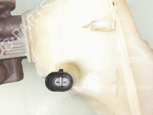 Brake master cylinder FIAT 500L (351_, 352_) 1.3 D Multijet (199LXY1A, 199LXY11) | BP25349669M77 