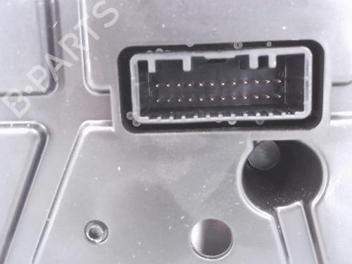 Cockpit RENAULT CLIO IV (BH_) 1.2 16V (73 hp) 25353206