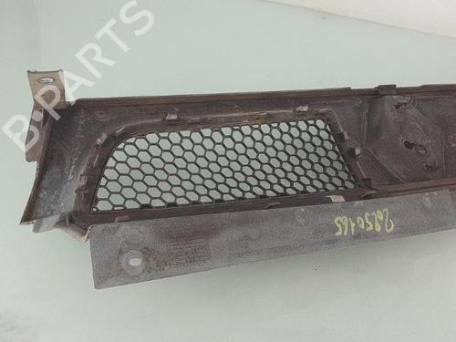 Used Grille Grille RENAULT TRAFIC II Van (FL) 1.9 dCi 80 (FL0B) (82 hp) 26236821 26236821