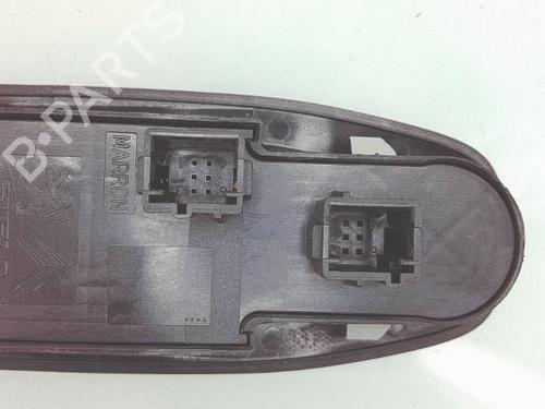 Left front window switch PEUGEOT 208 I (CA_, CC_) 1.2 THP 110 | BP29571313I27 
