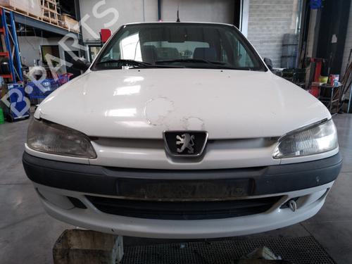 Front left lock PEUGEOT 306 Hatchback (7A, 7C, N3, N5) 1.9 D | BP25368227C98 