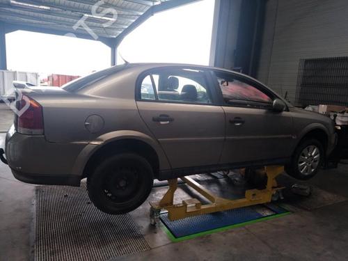 Used Parts OPEL VECTRA C GTS (Z02) 2.2 DTI 16V (F68) 2456773