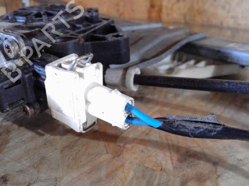 Used Front right window mechanism RENAULT ESPACE II (J/S63_) 2.1 TD (J633, J634, J/S635, J/S63D) (88 hp) 25358848