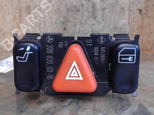 Used Warning switch Warning switch MERCEDES-BENZ C-CLASS (W202) C 200 CDI (202.134) (102 hp) 25370384 25370384