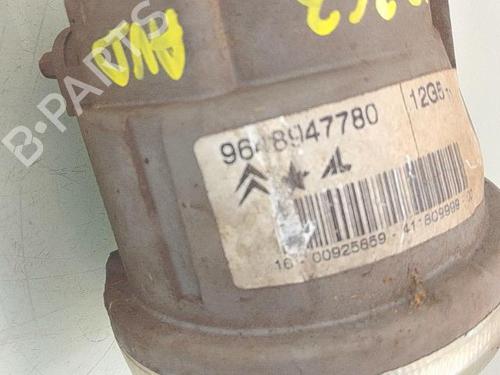 Used Right front fog light Right front fog light PEUGEOT 1007 (KM_) 1.4 HDi (68 hp) 33804988 33804988