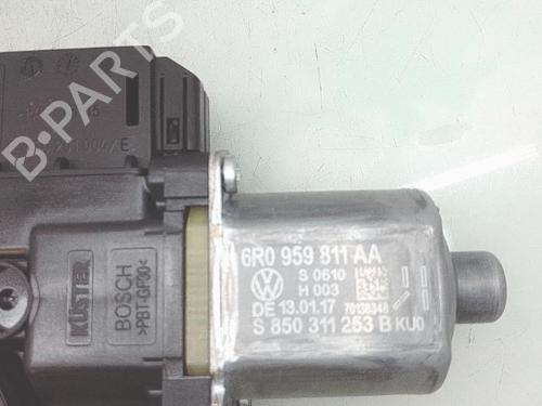 Rudehejsemekanisme venstre bagtil Rudehejsemekanisme venstre bagtil VW POLO V (6R1, 6C1) 1.4 TDI (90 hp) 37187661 37187661