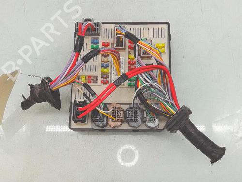 Fuse box RENAULT MEGANE III Hatchback (BZ0/1_, B3_) | BP35989478E1 - Image 2