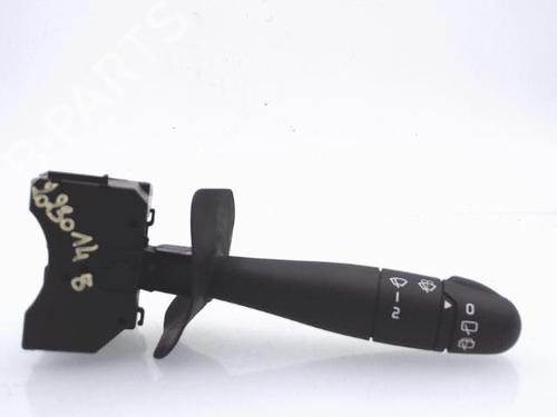 Used Steering column stalk RENAULT CLIO II (BB_, CB_) 1.2 16V (BB05, BB0W, BB11, BB27, BB2T, BB2U, BB2V, CB05,... (75 hp) 25358232