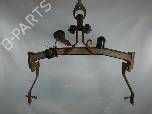 Gancio traino RENAULT RAPID Box Body/MPV (F40_, G40_) 1.9 D (F40R) (54 hp) 32010666