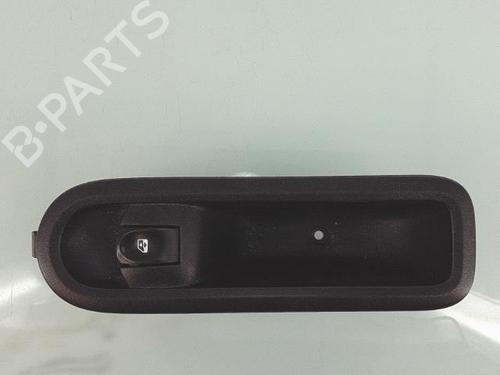 Used Right front window switch RENAULT CLIO III (BR0/1, CR0/1) 1.2 16V (BR02, BR0J, BR11, CR02, CR0J, CR11) (75 hp) 26500000