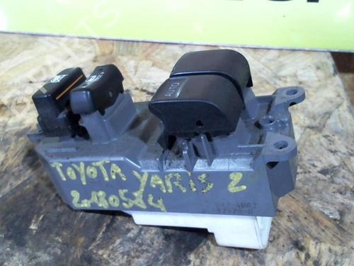 Pulsantiera TOYOTA YARIS (_P9_) 1.4 D-4D (NLP90_, NLP90R) (90 hp) 25359683