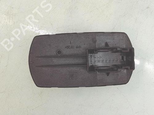 Used Left front window switch Left front window switch OPEL CORSA D (S07) 1.4 (L08, L68) (90 hp) 39725096 39725096