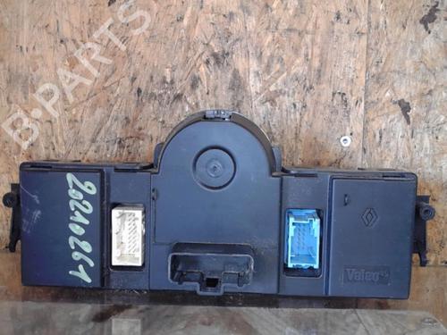 Climate control RENAULT SCÉNIC II (JM0/1_) 1.9 dCi (JM0G, JM12, JM1G, JM2C) | BP25372941I5 